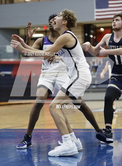 Thumbnail 1 in Little Elm vs. Independence (In-N-Out Tournament) photogallery.