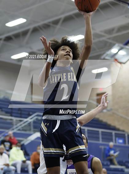 Thumbnail 2 in Little Elm vs. Independence (In-N-Out Tournament) photogallery.