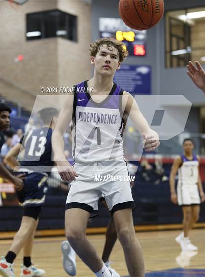 Thumbnail 1 in Little Elm vs. Independence (In-N-Out Tournament) photogallery.
