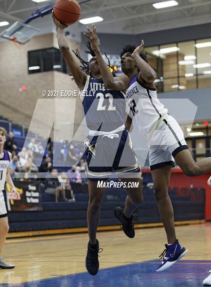 Thumbnail 1 in Little Elm vs. Independence (In-N-Out Tournament) photogallery.