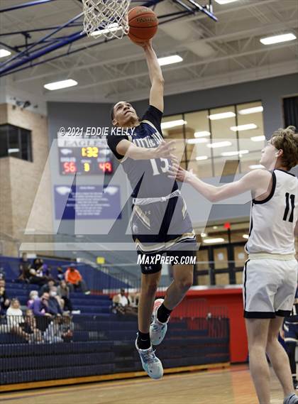 Thumbnail 2 in Little Elm vs. Independence (In-N-Out Tournament) photogallery.