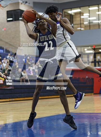 Thumbnail 2 in Little Elm vs. Independence (In-N-Out Tournament) photogallery.