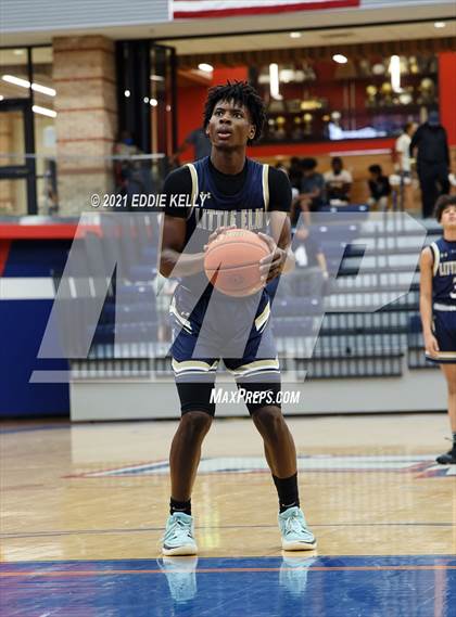 Thumbnail 2 in Little Elm vs. Independence (In-N-Out Tournament) photogallery.