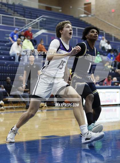 Thumbnail 2 in Little Elm vs. Independence (In-N-Out Tournament) photogallery.