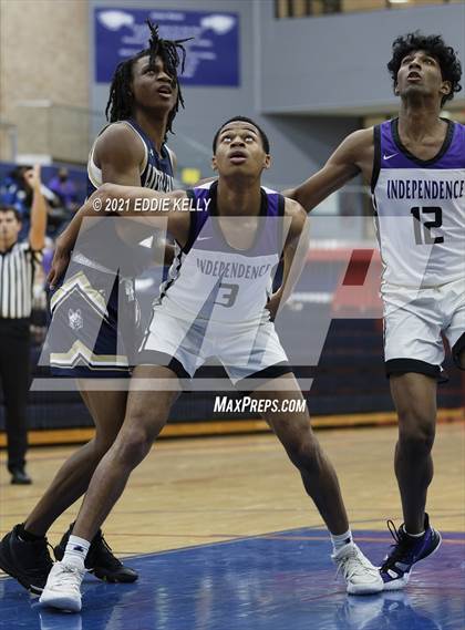 Thumbnail 2 in Little Elm vs. Independence (In-N-Out Tournament) photogallery.