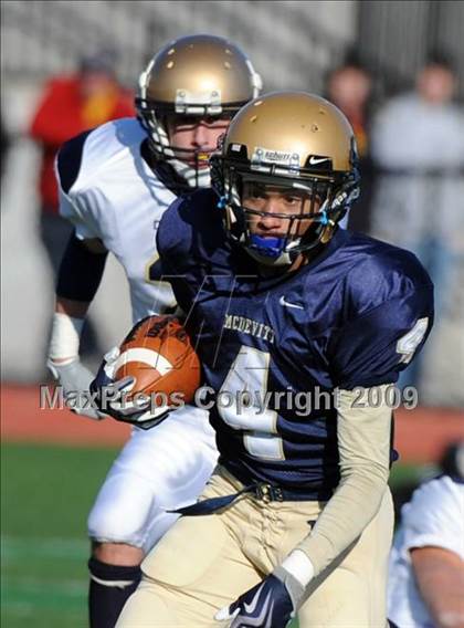 Thumbnail 1 in Penn Manor vs. Bishop McDevitt (PIAA Class AAAA Playoffs) photogallery.