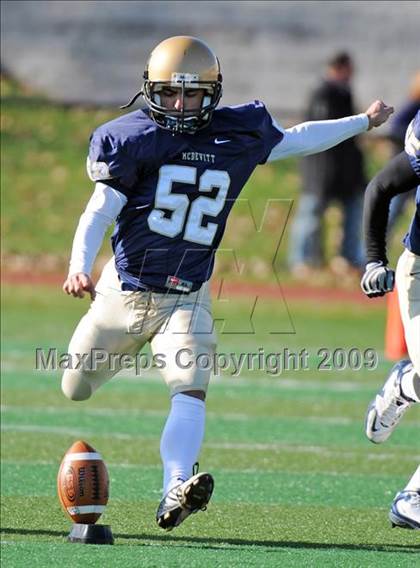 Thumbnail 1 in Penn Manor vs. Bishop McDevitt (PIAA Class AAAA Playoffs) photogallery.