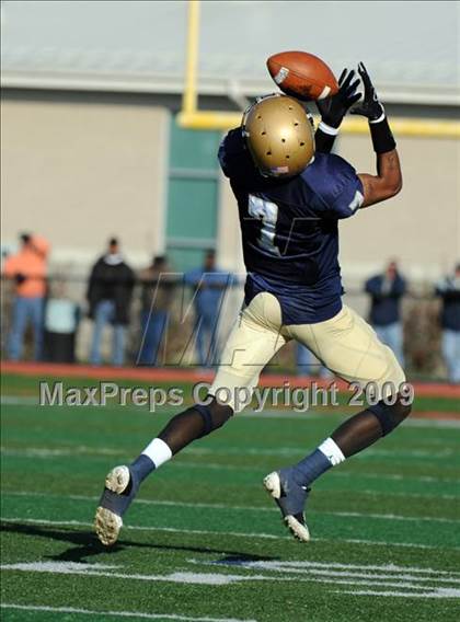 Thumbnail 2 in Penn Manor vs. Bishop McDevitt (PIAA Class AAAA Playoffs) photogallery.