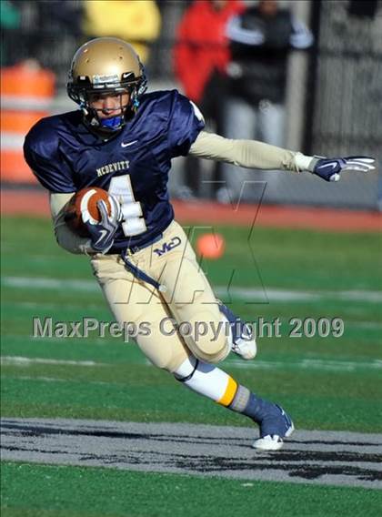 Thumbnail 1 in Penn Manor vs. Bishop McDevitt (PIAA Class AAAA Playoffs) photogallery.