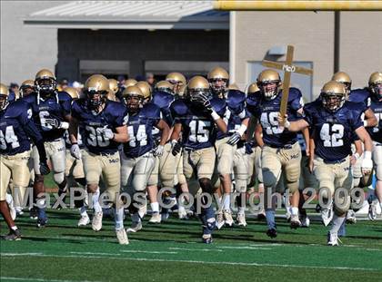 Thumbnail 1 in Penn Manor vs. Bishop McDevitt (PIAA Class AAAA Playoffs) photogallery.
