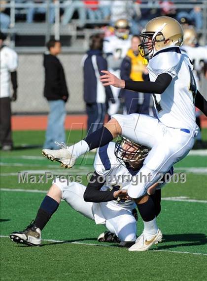 Thumbnail 3 in Penn Manor vs. Bishop McDevitt (PIAA Class AAAA Playoffs) photogallery.