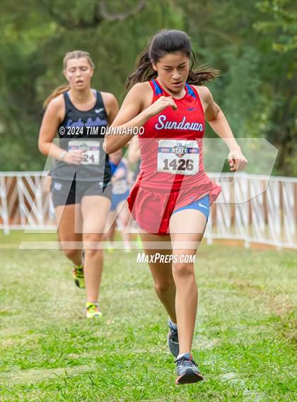 Thumbnail 2 in UIL 2A Girls Cross Country Finals photogallery.