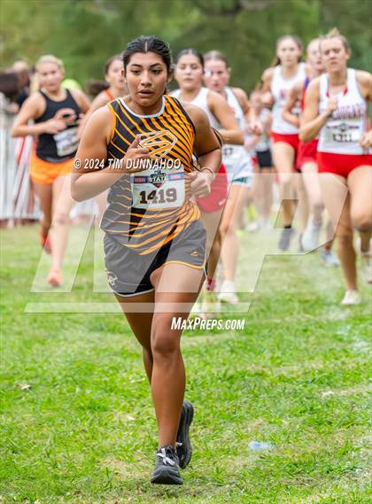 Thumbnail 3 in UIL 2A Girls Cross Country Finals photogallery.