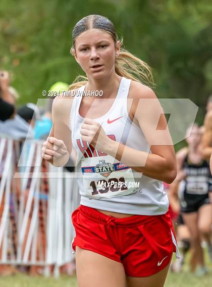 Thumbnail 2 in UIL 2A Girls Cross Country Finals photogallery.