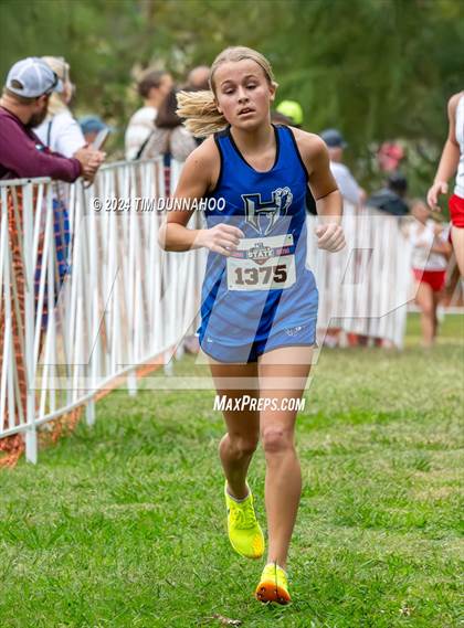 Thumbnail 2 in UIL 2A Girls Cross Country Finals photogallery.
