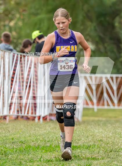 Thumbnail 3 in UIL 2A Girls Cross Country Finals photogallery.