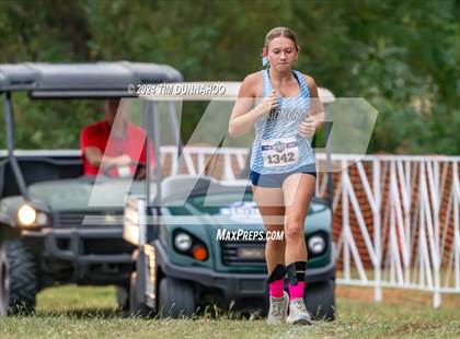 Thumbnail 1 in UIL 2A Girls Cross Country Finals photogallery.