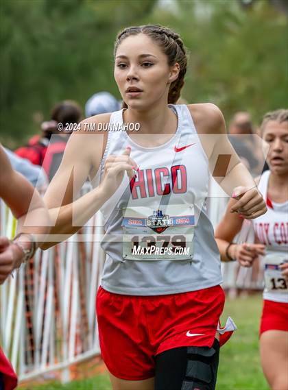 Thumbnail 1 in UIL 2A Girls Cross Country Finals photogallery.