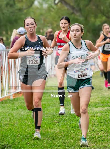 Thumbnail 1 in UIL 2A Girls Cross Country Finals photogallery.