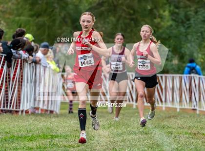 Thumbnail 2 in UIL 2A Girls Cross Country Finals photogallery.