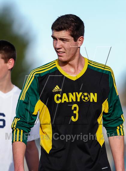 Thumbnail 1 in Canyon @ Saugus photogallery.