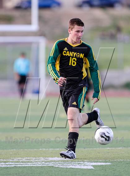 Thumbnail 3 in Canyon @ Saugus photogallery.