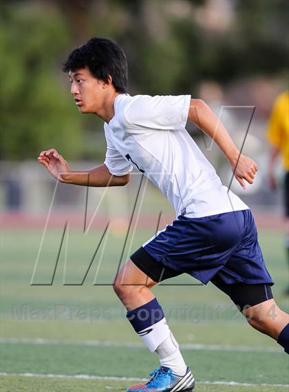 Thumbnail 3 in Canyon @ Saugus photogallery.