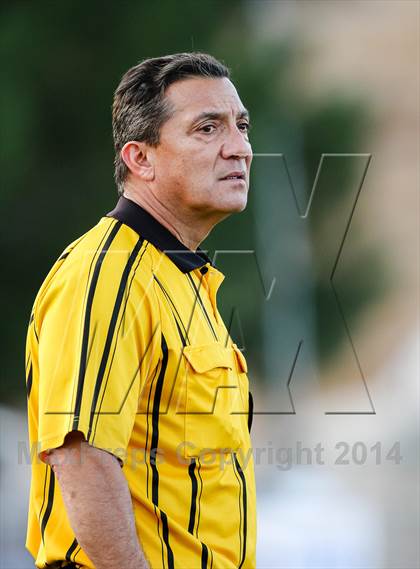 Thumbnail 3 in Canyon @ Saugus photogallery.