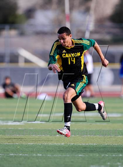 Thumbnail 3 in Canyon @ Saugus photogallery.