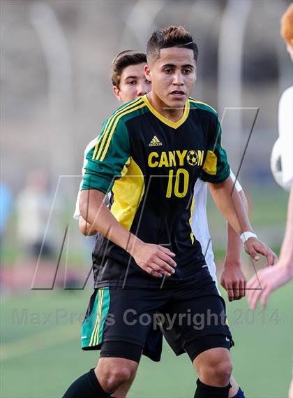 Thumbnail 1 in Canyon @ Saugus photogallery.