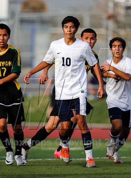 Thumbnail 2 in Canyon @ Saugus photogallery.