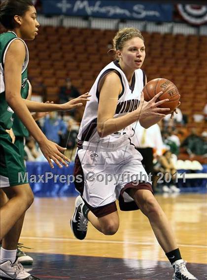 Thumbnail 3 in Weaver vs. Windham (CIAC Class M Final) photogallery.