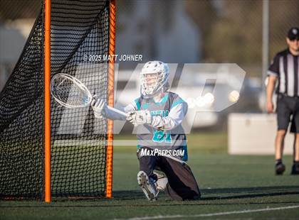 Thumbnail 3 in Santiago vs. Huntington Beach (CIF SS Division 2 Round 1) photogallery.
