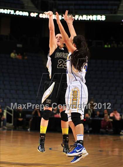 Thumbnail 2 in JW North vs. Foothill (CIF D2 SoCal Regional Final) photogallery.