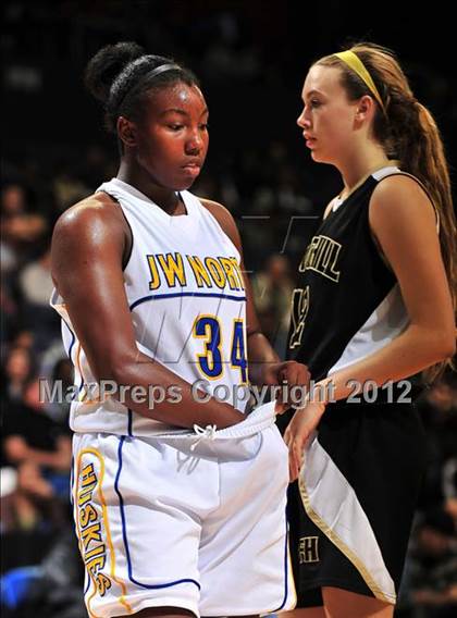 Thumbnail 3 in JW North vs. Foothill (CIF D2 SoCal Regional Final) photogallery.