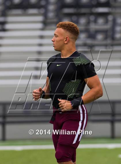 Thumbnail 1 in Don Bosco Prep vs. St. Thomas Aquinas (USMA, West Point, NY) photogallery.
