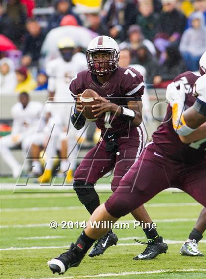 Thumbnail 1 in Don Bosco Prep vs. St. Thomas Aquinas (USMA, West Point, NY) photogallery.