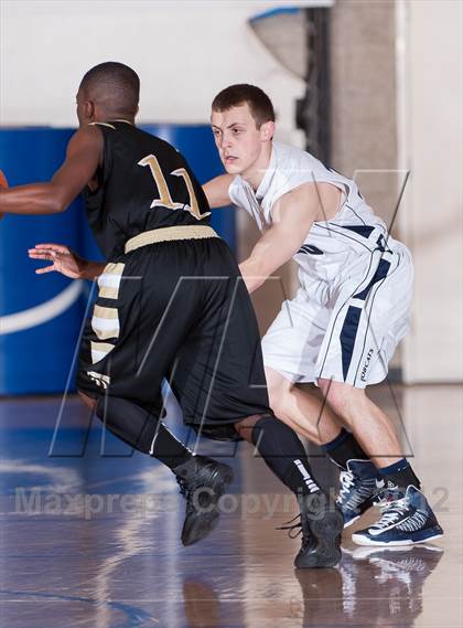 Thumbnail 1 in Cienega vs Knight (Torrey Pines Holiday Classic) photogallery.