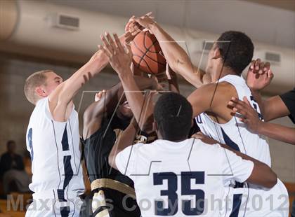 Thumbnail 3 in Cienega vs Knight (Torrey Pines Holiday Classic) photogallery.