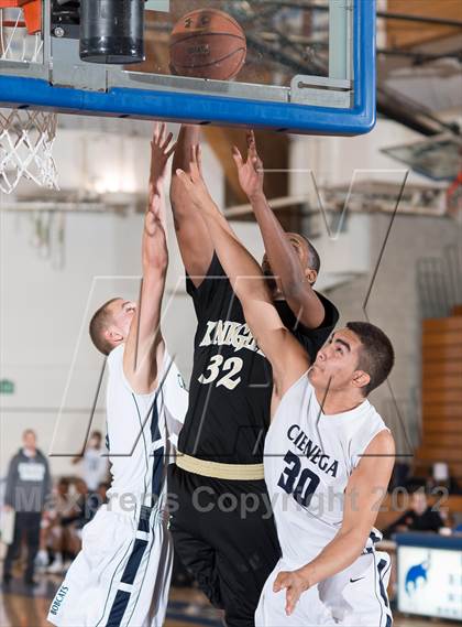 Thumbnail 3 in Cienega vs Knight (Torrey Pines Holiday Classic) photogallery.