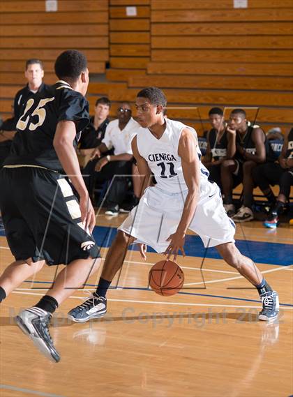 Thumbnail 3 in Cienega vs Knight (Torrey Pines Holiday Classic) photogallery.