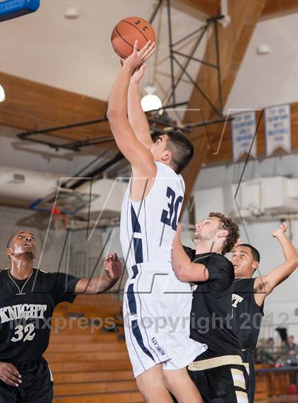 Thumbnail 1 in Cienega vs Knight (Torrey Pines Holiday Classic) photogallery.