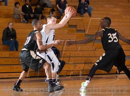 Thumbnail 2 in Cienega vs Knight (Torrey Pines Holiday Classic) photogallery.