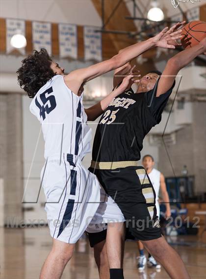 Thumbnail 1 in Cienega vs Knight (Torrey Pines Holiday Classic) photogallery.