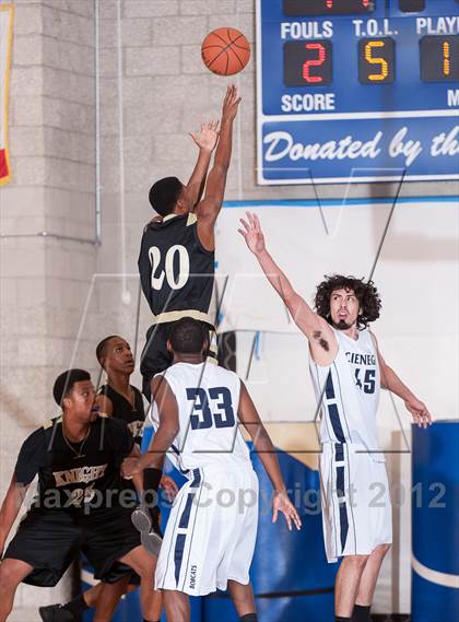 Thumbnail 2 in Cienega vs Knight (Torrey Pines Holiday Classic) photogallery.
