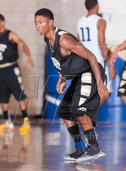 Thumbnail 3 in Cienega vs Knight (Torrey Pines Holiday Classic) photogallery.