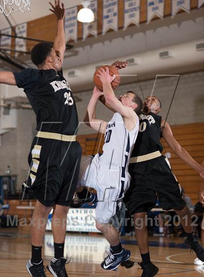 Thumbnail 1 in Cienega vs Knight (Torrey Pines Holiday Classic) photogallery.