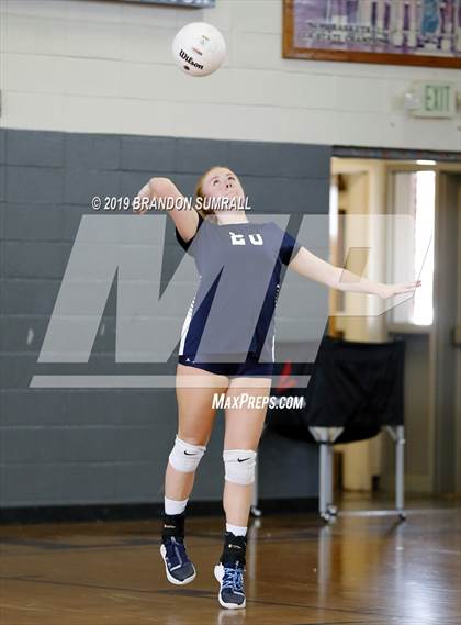 Thumbnail 1 in Jemison vs Thorsby (Chilton County Tournament) photogallery.