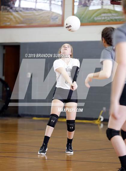 Thumbnail 2 in Jemison vs Thorsby (Chilton County Tournament) photogallery.