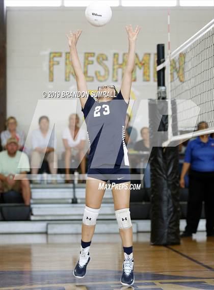 Thumbnail 3 in Jemison vs Thorsby (Chilton County Tournament) photogallery.